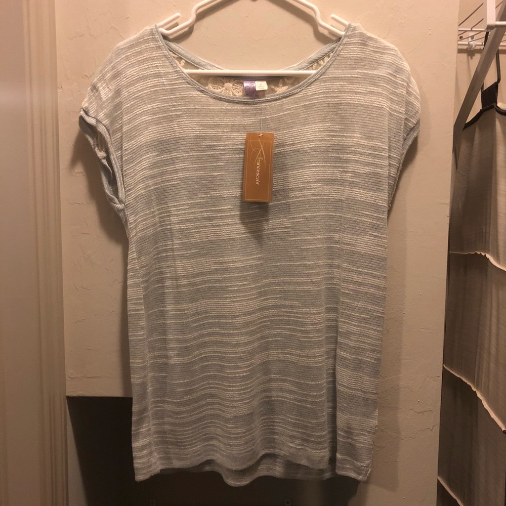 Lace Back Gray Shirt